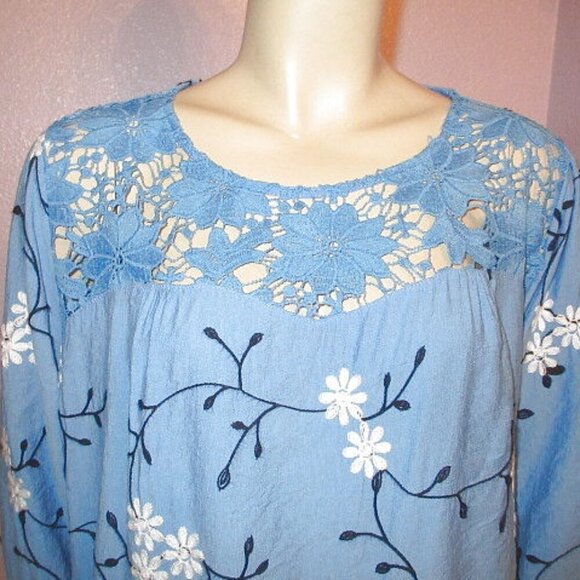 Anthropologie Kindred CROCHET Embroidered TUNIC Size 2X Top 3/4 PUFF SLEEVE Boho - Picture 2 of 7